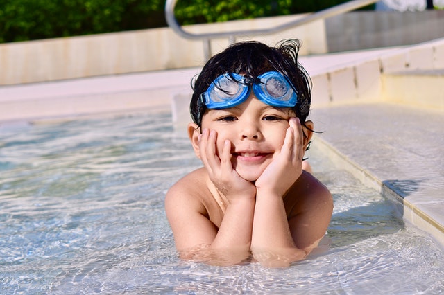 Kid Hands Pool